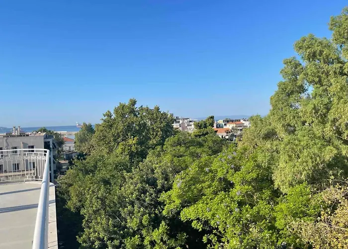 Parkside Loft Каламата