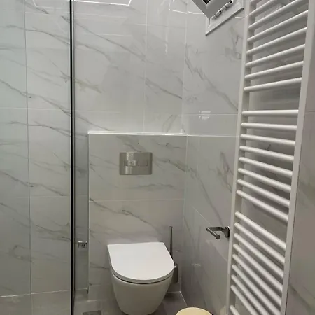 Parkside Loft Апартаменты